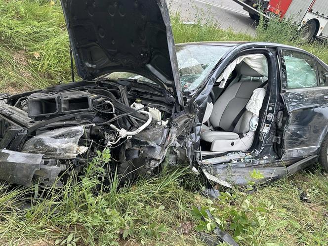 Wypadek na trasie Wizna - Jedwabne pod Łomżą! Jedna osoba trafiła do szpitala