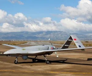 Postrach Putina dla polskiej armii. Tureckie drony Bayraktar wkrótce przylecą do Polski  