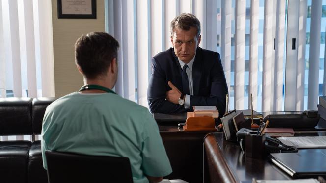 Na dobre i na złe, odcinek 718. Falkowicz (Michał Żebrowski), Marcin Molenda (Filip Bobek)