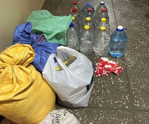 40 kg nielegalnego tytoniu i setki paczek papierosów. Policjanci z Torunia przechwycili towar 