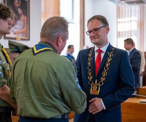 Zaprzysiężenie nowego prezydenta Zabrza. Kamil Żbikowski złożył ślubowanie i zwrócił się do mieszkańców