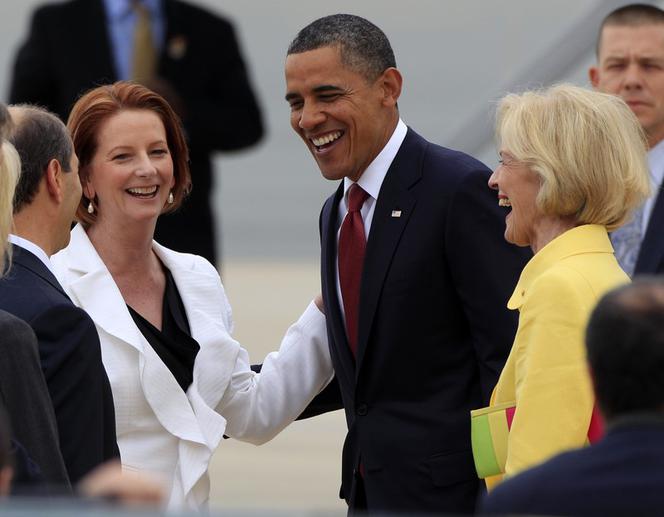 PREMIER Australii - Julia Gillard OBMACUJE Obamę