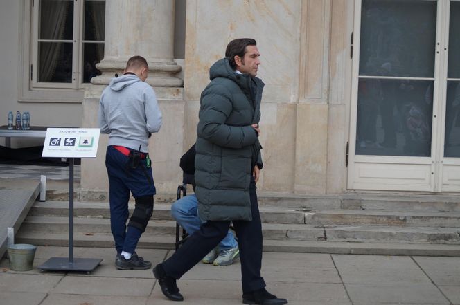 Zrobili z aktorów lalki