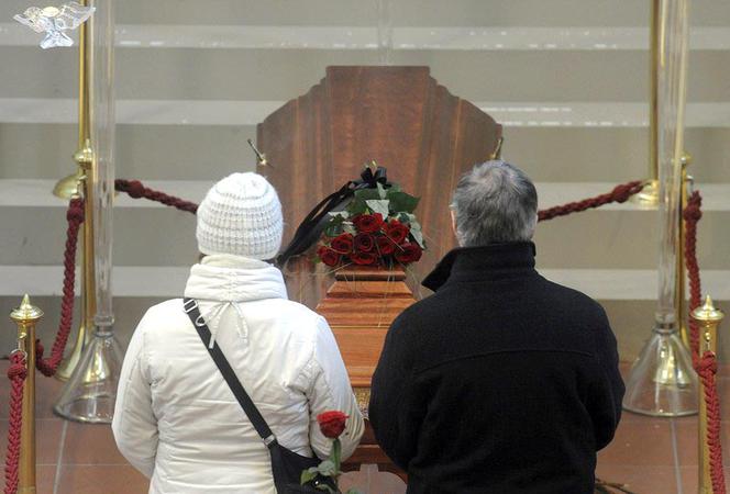 Czesi żegnają prezydenta Vaclava Havla