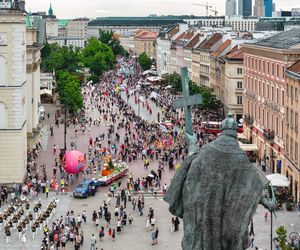 Parada Syrenki przeszła ulicami Warszawy. Tak bawili się mieszkańcy