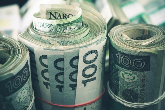 Złoty umacnia się