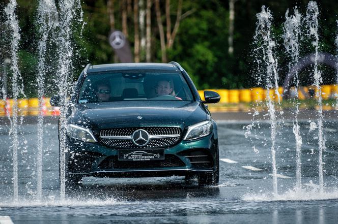 Mercedes-Benz Safety Experience 2019