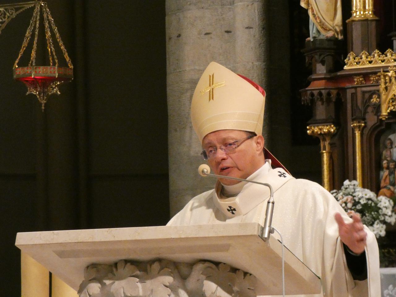 Abp Grzegorz Ryś do księży: ufundujcie stypendia!