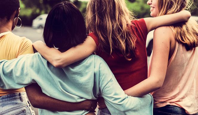 Najsympatyczniejsze znaki zodiaku. Ludzie je uwielbiają. Zawsze brylują w towarzystwie