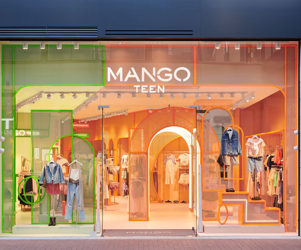 Mango Teen store