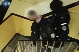 45-latek z Chorzowa trzymał w domu arsenał broni