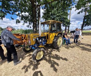 XXIII Międzynarodowy Festiwal Starych Ciągników i Maszyn Rolniczych im. Jerzego Samelczaka. Zdjęcia z parady i terenu festiwalu