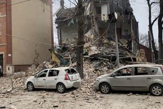 Maksiu cudem przeżył pod gruzami zawalonej kamienicy. Nie opuścił swojej pani 