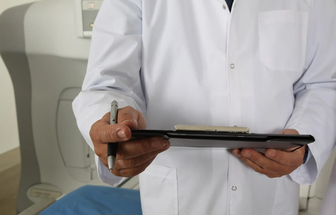 Radom: Pijany lekarz przyszedł na dyżur! 61-latek dał MOCNO w palnik!