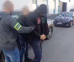 Wjechali autem do jubilera, a potem uciekli z łupem! Jest nagranie z napadu