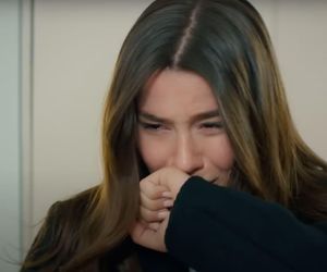 Melis ogłosi, że jest w ciąży z Egem i w ten sposób zmusi go do ślubu.
