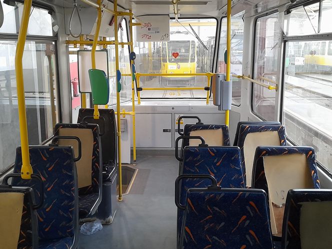 Wandalizm w tramwaju