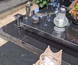 Złodziej na grobie syna Sylwii Peretti. Szok, co zabrał!