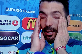 Buffon płacze po meczu z Niemcami