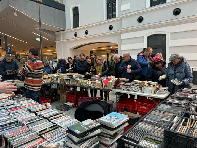 Łódzkie Targi Książki. To prawdziwy raj dla wszystkich moli książkowych! 