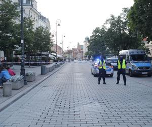 Pocisk w centrum Warszawy. Ewakuowano ponad 1000 osób