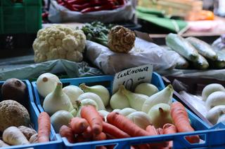 Ziemniaki po 2 zł za 1 kg? Sprawdziliśmy, jakie są ceny na lubelskim targowisku