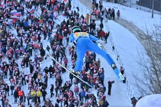 Skoki narciarskie Zakopane 2025 - BILETY na konkurs. Ile kosztują? Gdzie kupić? [CENY]