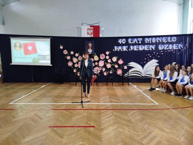 Uroczystość jubileuszowa w siedleckiej "Dziesiątce" była okazją do wspomnień