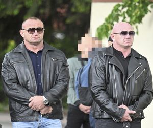 Mariusz Pudzianowski na pogrzebie DJ Hazela, Michała Orzechowskiego