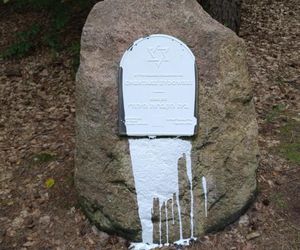 Pomorskie. Zdewastowano cmentarz żydowski w Skarszewach