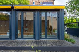 Centrum Lokalne Kamionek wiosną 2025 r.