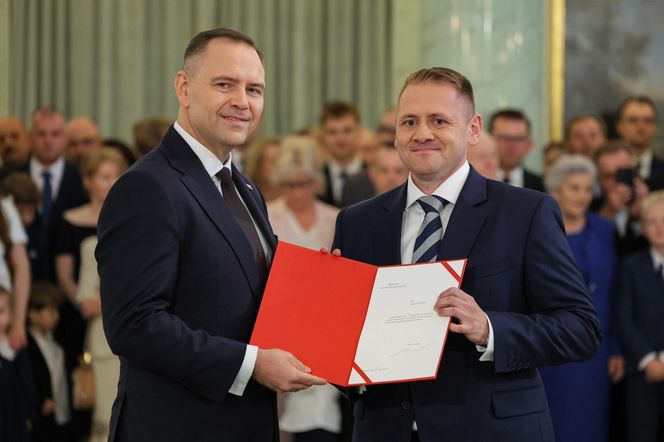 Prezydent Karol Nawrocki powołał swoich współpracowników. „Polscy patrioci i ludzie ciężkiej pracy”