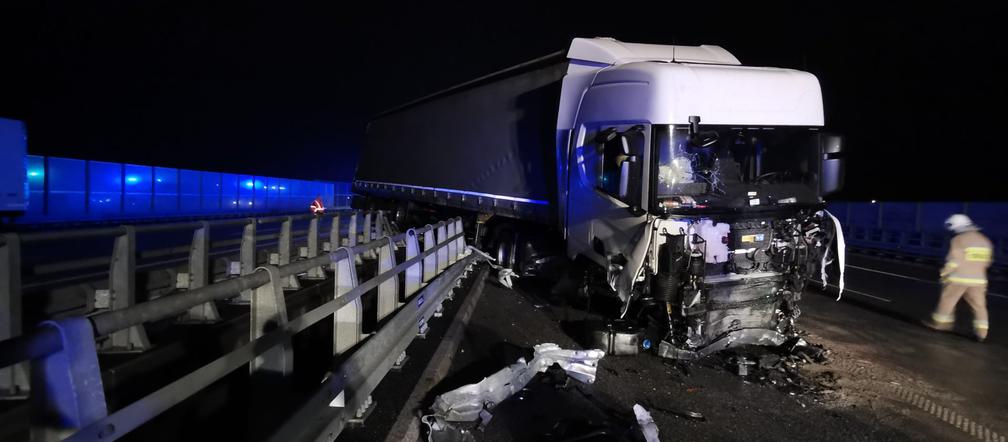 Wypadek ciężarówki na A1 pod Włocławkiem