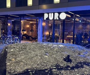 Warszawa. Totalna demolka. Audi wjechało w restaurację 