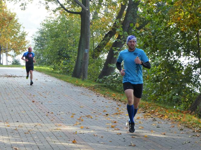 Trzy lata parkrunu wokół Małego Jezioraka