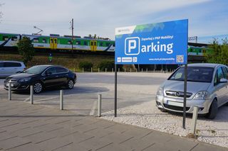 Nowy parking PKP Mobility przy dworcu Warszawa Wschodnia. Promocja do końca roku 