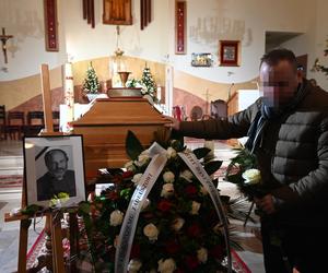 Pogrzeb ks. Isakowicza-Zaleskiego. Tak żegnają zmarłego kapłana