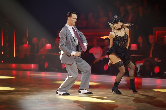 Maurycy Popiel, Sara Janicka