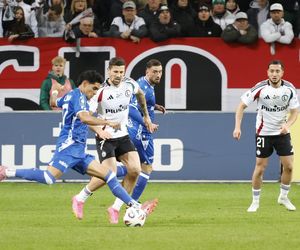 Legia Warszawa - Lech Poznań: Zdjęcia kibiców z klasyku i 13. kolejki PKO BP Ekstraklasy