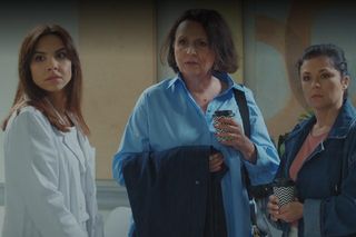 	M jak miłość odc. 1815. Kinga (Katarzyna Cichopek), Aneta (Ilona Janyst), Marysia (Małgorzata Pieńkowska)