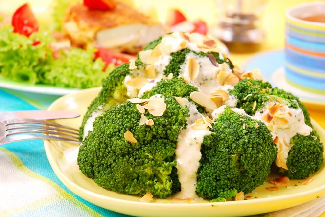 Sałatka z brokułów: arcydzieło na talerzu