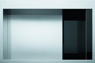 Nowa linia Franke Crystal: czarne szkło i perfekcja
