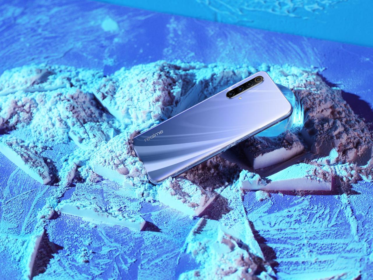 Najtańszy smartfon z obsługą 5G. ZOBACZ! [ZDJĘCIA] - Super Biznes