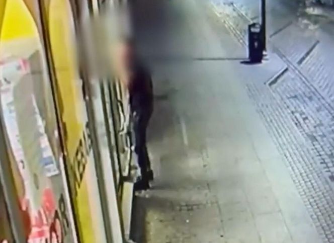 Głogów. Lokal Bangijczyka zdemolowany. Mieszka w Polsce od kilku lat [ZDJĘCIA]