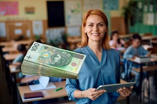  1000 zł dodatku dla nauczycieli. Kto dostanie pieniądze?