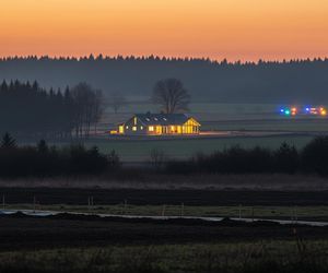 Nowy dom po interwencji dronów. Dlaczego małżeństwo boi się wyprowadzki?