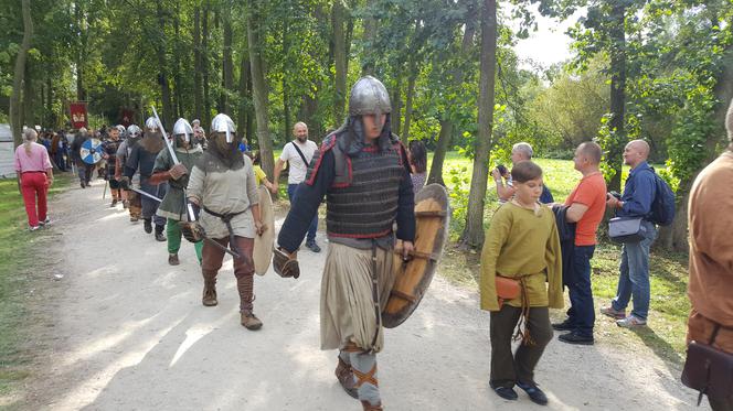 Festyn Archeologiczny 2018 w Biskupinie. Zabierz swoją rodzinę na żywą lekcję historii!