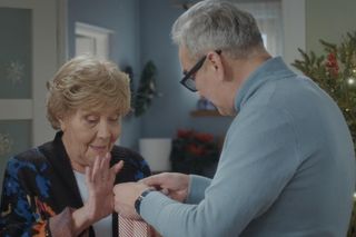 M jak miłość odc. 1857. Barbara (Teresa Lipowska), Jacek (Robert Gonera)