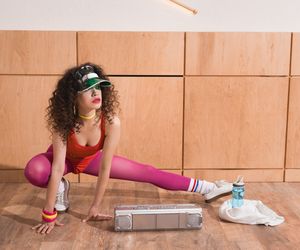 Aerobik w domu - ćwiczenia dla początkujących [WIDEO]