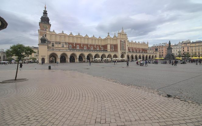 To miasto w Małopolsce jest nazywane Barceloną Południa. Mało kto wie, że jest większe od hiszpańskiego hitu turystycznego